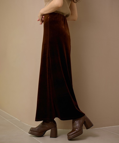 LAULEN(ローレン)の「velor narrow long skirt /ベロアナローロングスカート(スカート・レディース・ブラック/グレー/ブラウン・S/M)」の19枚目の写真