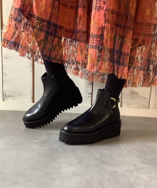 ALL BLACK(オールブラック)の「【本革/厚底/6cm】リングデザイン 厚底ショートブーツ(ブーツ・レディース・ブラック/ホワイト・38/39/36/37/40)」の18枚目の写真