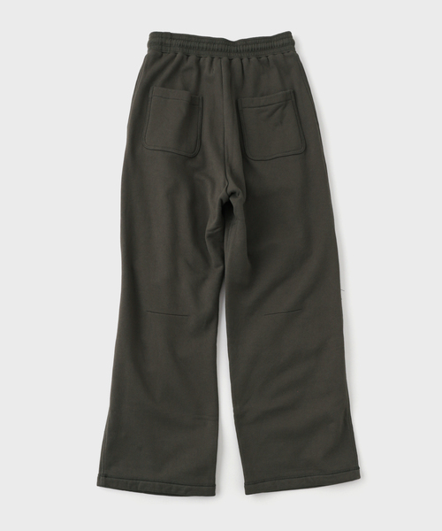 MATSUFUJI（マツフジ）の「MATSUFUJI / マツフジ WIDE SWEATPANTS（スウェットパンツ・メンズ・ブラック/チャコールグレー・3/2）」の3枚目の写真