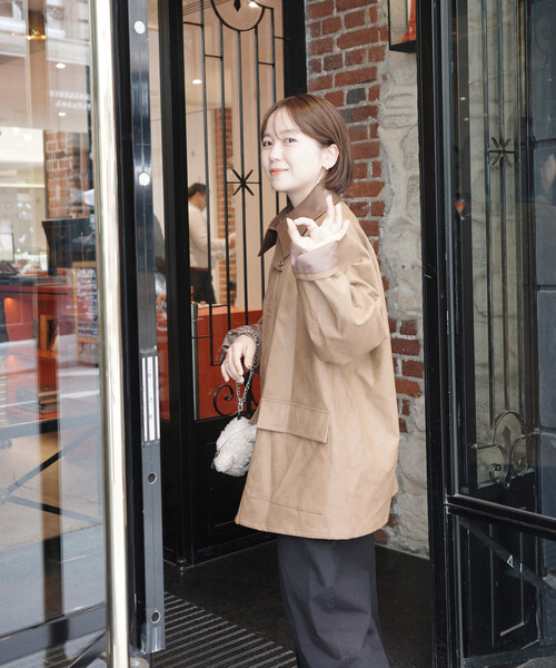 Firsthand（ファーストハンド）の「Firsthand/ファーストハンド オーバーサイズ レザレットブルゾン / 異素材切り替え / 2WAY スタンドカラー ブルゾン（ブルゾン・レディース・ブラウン/キャメル・ﾌﾘ-）」の17枚目の写真