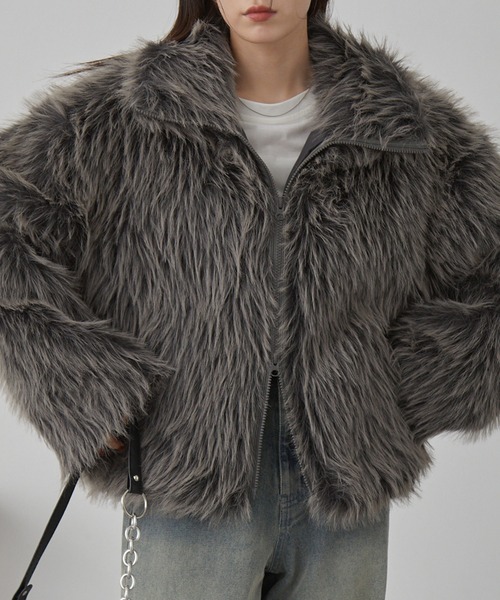 nui nullu】スタンドカラーボリュームファーショートブルゾン