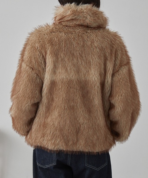 nui nullu】スタンドカラーボリュームファーショートブルゾン