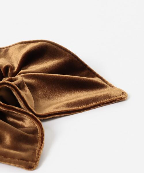 KBF（ケイビーエフ）の「スクエアベロアシュシュ（ヘアゴム・レディース・ブラック/ブラウン・ONE）」の8枚目の写真