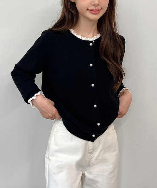 by muni:r（バイ ムニール）の「【お気に入り登録数11,000突破・着用動画あり・4色展開】パールボタンカーディガン（ニット/セーター・レディース・ネイビー/ブラック/アイボリー/グレー・FREE）」の7枚目の写真