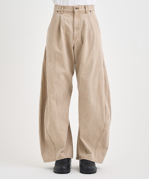 KHOKI（コッキ）の「【KHOKI/コッキ】3D cutting denim pants（デニムパンツ・メンズ・ベージュ/インディゴブルー/ブラック・1/2）」の3枚目の写真