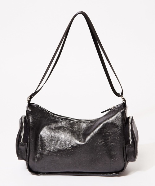 CONVERSE TOKYO(コンバーストウキョウ)の「METALLIC MULTI POCKET SHOULDER BAG(ショルダーバッグ・レディース・ブロンズ/シルバー/ブラック・FREE)」の6枚目の写真