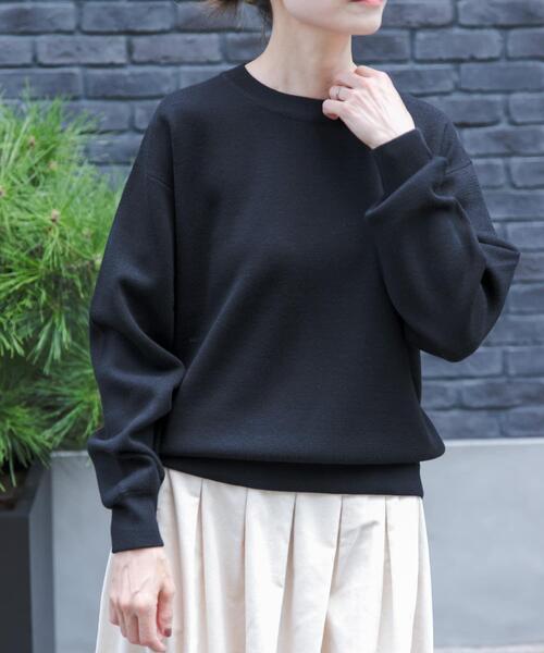 FORK&SPOON（フォークアンドスプーン）の「FORK&SPOON　ミラノリブクルーネックニット（ニット/セーター・レディース・ネイビー/ブラック/アイボリー/レッド・1）」の5枚目の写真