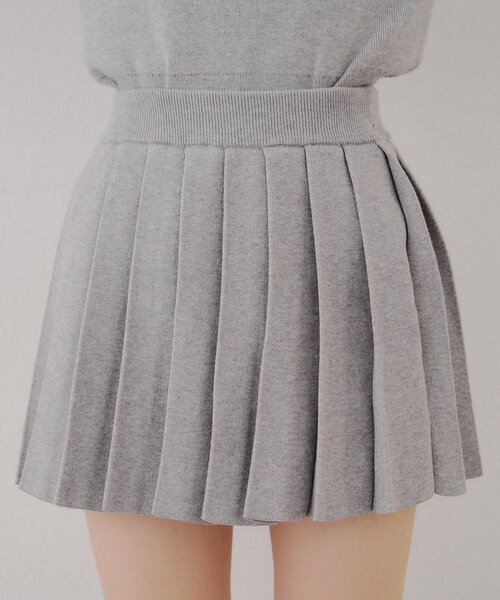 continuer de NICE CLAUP（コンティニューデナイスクラップ）の「【WEB限定】ドッキングポロ＆ミニプリーツスカート（ワンピース・レディース・ネイビー/トップグレー・FREE）」の4枚目の写真