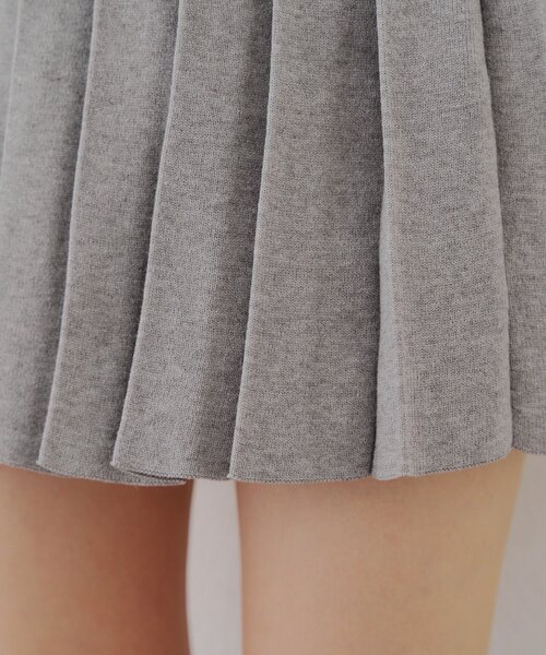 continuer de NICE CLAUP（コンティニューデナイスクラップ）の「【WEB限定】ドッキングポロ＆ミニプリーツスカート（ワンピース・レディース・ネイビー/トップグレー・FREE）」の8枚目の写真