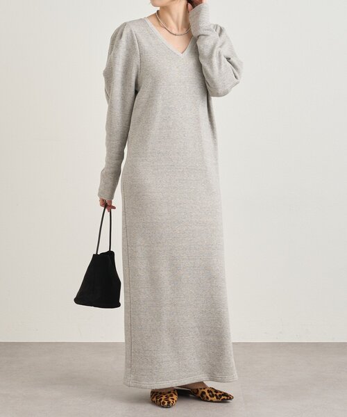 SHENERY（シーナリー）の「パフスリーブスウェットワンピース（ワンピース・レディース・グレー/ブラック・38/36）」の14枚目の写真