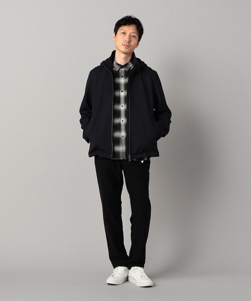 COMME CA MEN(コムサメン)の「ダウンファブリック フード着脱 ブルゾン(ブルゾン・メンズ・ネイビー/ブラック・M/L/S)」の5枚目の写真