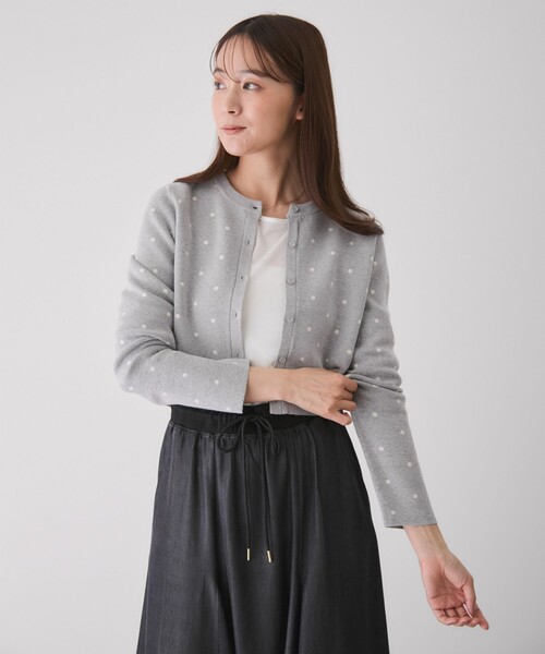 Jayro(ジャイロ)の「ドット柄カーディガン(カーディガン/ボレロ・レディース・ホワイト系その他/ブラック系その他/グレー・M)」の13枚目の写真