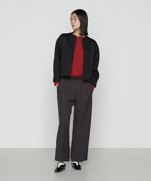 COMME CA(コムサ)の「ダブルエアーダンボール ノーカラーブルゾン(ブルゾン・レディース・ブラック/ライトグレー/ブルー系その他・9号)」の6枚目の写真