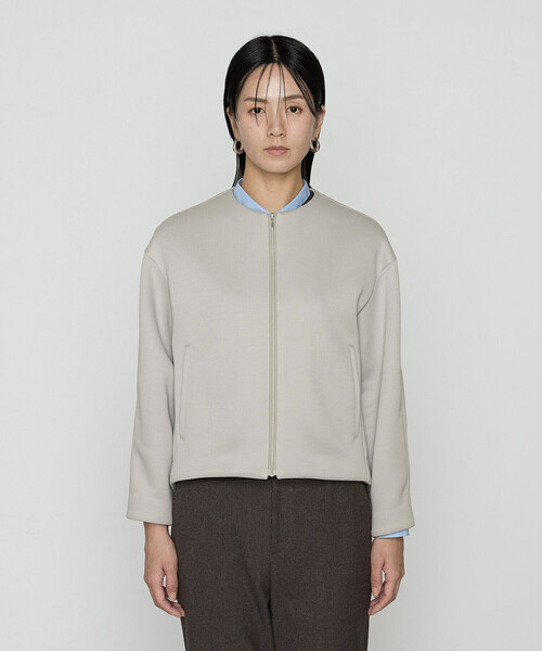 COMME CA(コムサ)の「ダブルエアーダンボール ノーカラーブルゾン(ブルゾン・レディース・ブラック/ライトグレー/ブルー系その他・9号)」の22枚目の写真