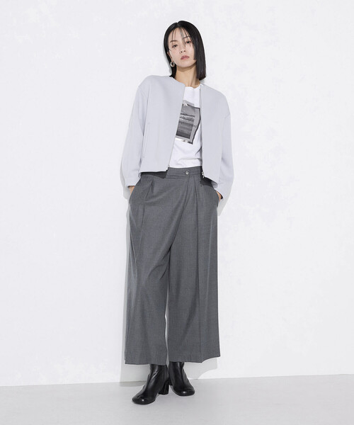 COMME CA(コムサ)の「ダブルエアーダンボール ノーカラーブルゾン(ブルゾン・レディース・ブラック/ライトグレー/ブルー系その他・9号)」の10枚目の写真