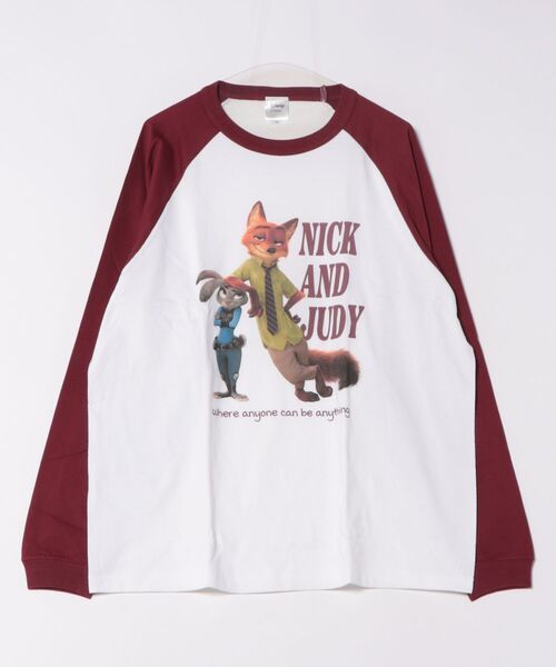 Disney(ディズニー)の「【 Disney 】 ロングスリーブTシャツ 25W10(Tシャツ/カットソー・レディース・ホワイト×グリーン/ブラック系その他2/ホワイト×レッド/ブラック系その他/ブラック系その他3/ホワイト系その他2/ホワイト系その他/ホワイト系その他3/ホワイト×ネイビー・LARGE/X-LARGE)」の2枚目の写真