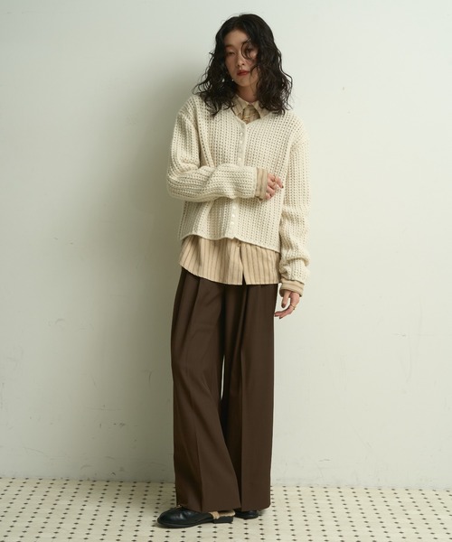 Lutim by u(ルチバイユー)の「Waffle knit multi-button cardigan / ワッフル編みマルチボタンカーディガン(カーディガン/ボレロ・レディース・アイボリー/グレー/ネイビー・FREE)」の8枚目の写真