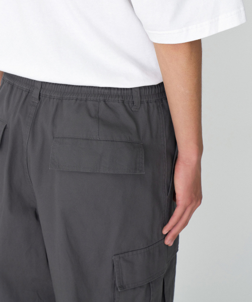 MUSINSA STANDARD（ムシンサスタンダード）の「コットンパラシュートバンディングカーゴパンツ[グレー]（その他パンツ・メンズ・その他・40/42/26/28/30/32/34/36/38）」の7枚目の写真