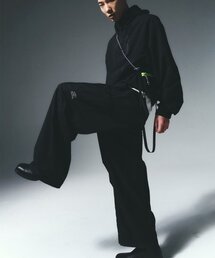 TRAVEL（トラベル）の「TR カーゴバルーンパンツ ブラック（スウェットパンツ）」