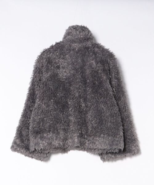 Three Four Time（ｽﾘｰﾌｫｰﾀｲﾑ）の「カールフェイクファーコート（その他アウター・レディース・オフホワイト/グレー・FREE）」の21枚目の写真