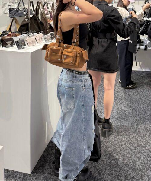 BLACKPURPLE（ブラックパープル）の「ベイビーオーバーロードバッグ Baby Overload Bag_Brown（ショルダーバッグ・レディース・ブラウン・FREE）」の13枚目の写真