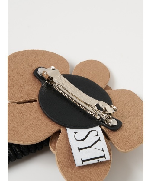 SYKIA(シキア)の「Nocturne Petal Barrette(バレッタ/ヘアクリップ・レディース・ベージュ/ブラック・FREE)」の13枚目の写真