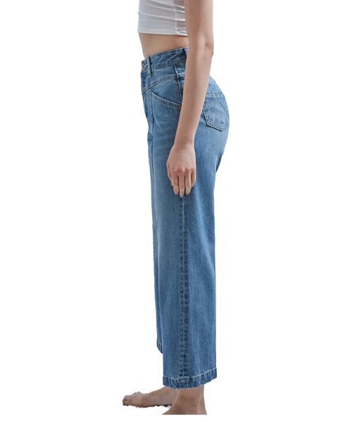 DILETTANTISME(ディレッタンティズム)の「Aラインワイドクロップデニム(デニムパンツ・レディース・その他・MEDIUM/LARGE)」の3枚目の写真