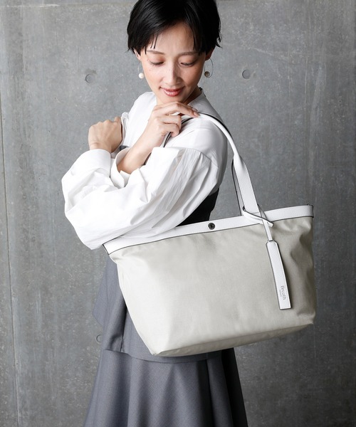 Breath TOPKAPI(ブレストプカピ)の「【Breath TOPKAPI】FLOAT フロート ナイロン トートバッグ A4 / 超軽量 / 撥水 / 肩掛け(トートバッグ・レディース・ピンク/ホワイト/ブラック/ネイビー/カーキブラウン/ダークネイビー・FREE)」の2枚目の写真