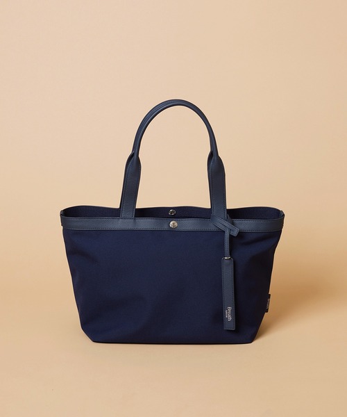 Breath TOPKAPI(ブレストプカピ)の「【Breath TOPKAPI】FLOAT フロート ナイロン トートバッグ A4 / 超軽量 / 撥水 / 肩掛け(トートバッグ・レディース・ピンク/ホワイト/ブラック/ネイビー/カーキブラウン/ダークネイビー・FREE)」の5枚目の写真