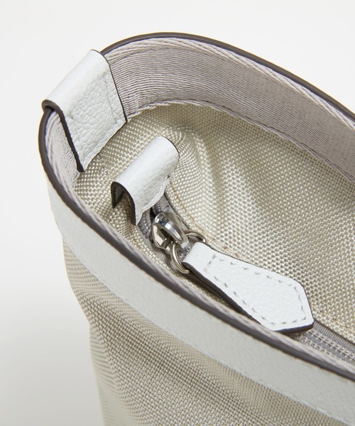 Breath TOPKAPI(ブレストプカピ)の「【Breath TOPKAPI】FLOAT フロート ナイロン トートバッグ A4 / 超軽量 / 撥水 / 肩掛け(トートバッグ・レディース・ピンク/ホワイト/ブラック/ネイビー/カーキブラウン/ダークネイビー・FREE)」の17枚目の写真