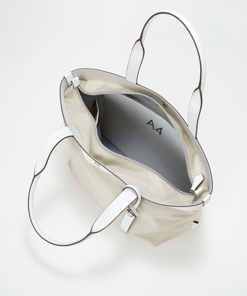Breath TOPKAPI(ブレストプカピ)の「【Breath TOPKAPI】FLOAT フロート ナイロン トートバッグ A4 / 超軽量 / 撥水 / 肩掛け(トートバッグ・レディース・ピンク/ホワイト/ブラック/ネイビー/カーキブラウン/ダークネイビー・FREE)」の14枚目の写真