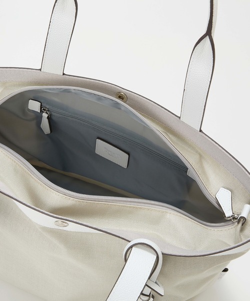 Breath TOPKAPI(ブレストプカピ)の「【Breath TOPKAPI】FLOAT フロート ナイロン トートバッグ A4 / 超軽量 / 撥水 / 肩掛け(トートバッグ・レディース・ピンク/ホワイト/ブラック/ネイビー/カーキブラウン/ダークネイビー・FREE)」の12枚目の写真