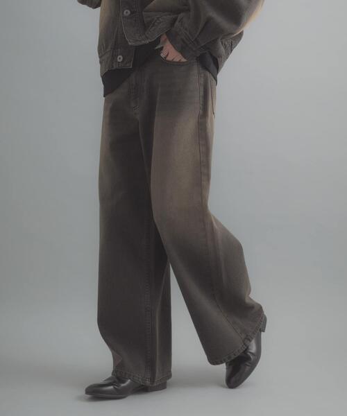 SENSE OF PLACE by URBAN RESEARCH（センスオブプレイスバイアーバンリサーチ）の「『一部WEB限定カラー』ヴィンテージライクデニムワイドパンツ（デニムパンツ・メンズ・ワンウォッシュ/ブラック系その他/ライトカーキ/インディゴブルー/ブラック・MEDIUM/X-LARGE/LARGE）」の18枚目の写真