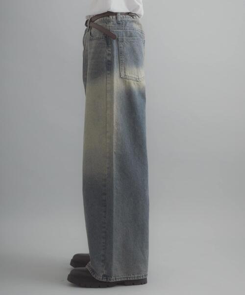 SENSE OF PLACE by URBAN RESEARCH（センスオブプレイスバイアーバンリサーチ）の「『一部WEB限定カラー』ヴィンテージライクデニムワイドパンツ（デニムパンツ・メンズ・ワンウォッシュ/ブラック系その他/ライトカーキ/インディゴブルー/ブラック・MEDIUM/X-LARGE/LARGE）」の6枚目の写真