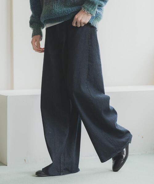 SENSE OF PLACE by URBAN RESEARCH（センスオブプレイスバイアーバンリサーチ）の「『一部WEB限定カラー』ヴィンテージライクデニムワイドパンツ（デニムパンツ・メンズ・ワンウォッシュ/ブラック系その他/ライトカーキ/インディゴブルー/ブラック・MEDIUM/X-LARGE/LARGE）」の21枚目の写真