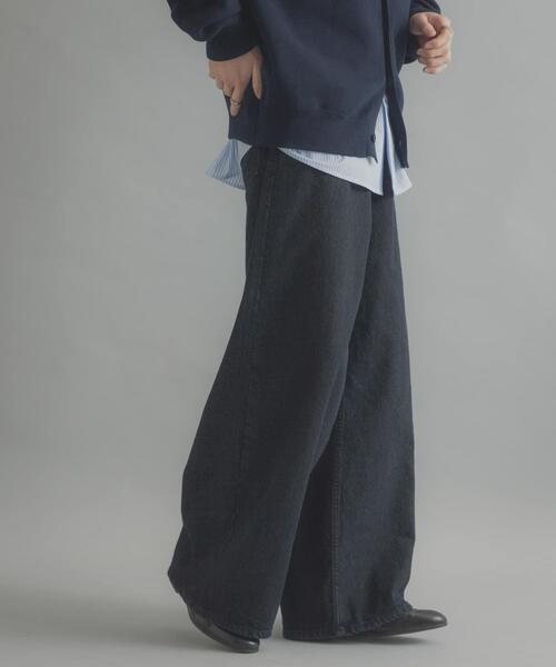 SENSE OF PLACE by URBAN RESEARCH（センスオブプレイスバイアーバンリサーチ）の「『一部WEB限定カラー』ヴィンテージライクデニムワイドパンツ（デニムパンツ・メンズ・ワンウォッシュ/ブラック系その他/ライトカーキ/インディゴブルー/ブラック・MEDIUM/X-LARGE/LARGE）」の11枚目の写真