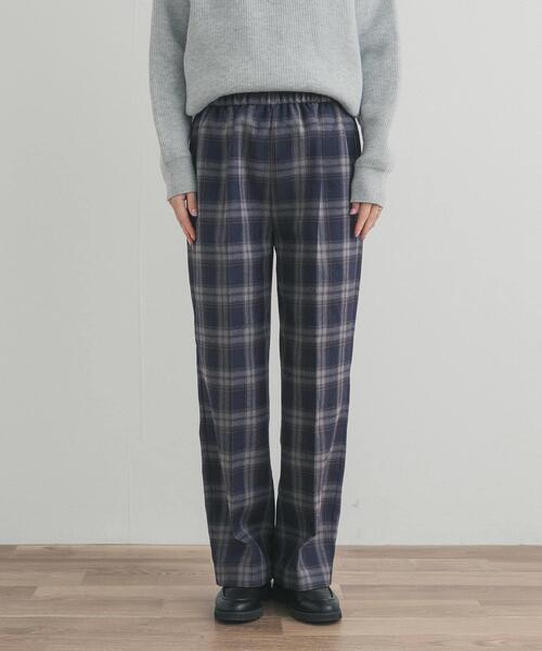 URBAN RESEARCH DOORS（アーバンリサーチドアーズ）の「『UR TECH』チェックストレートイージーパンツ | イージーケア/保温/暖かい/お仕事/通勤/オフィスカジュアル/冬服（その他パンツ・レディース・ネイビー/ブラック・SMALL/MEDIUM）」の21枚目の写真