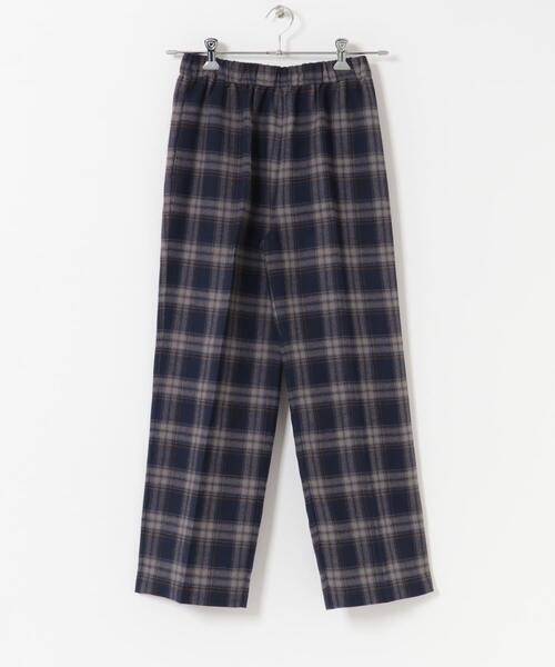 URBAN RESEARCH DOORS（アーバンリサーチドアーズ）の「『UR TECH』チェックストレートイージーパンツ | イージーケア/保温/暖かい/お仕事/通勤/オフィスカジュアル/冬服（その他パンツ・レディース・ネイビー/ブラック・SMALL/MEDIUM）」の18枚目の写真