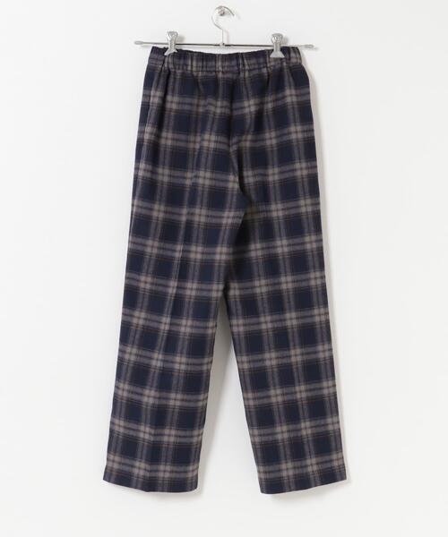 URBAN RESEARCH DOORS（アーバンリサーチドアーズ）の「『UR TECH』チェックストレートイージーパンツ | イージーケア/保温/暖かい/お仕事/通勤/オフィスカジュアル/冬服（その他パンツ・レディース・ネイビー/ブラック・SMALL/MEDIUM）」の16枚目の写真