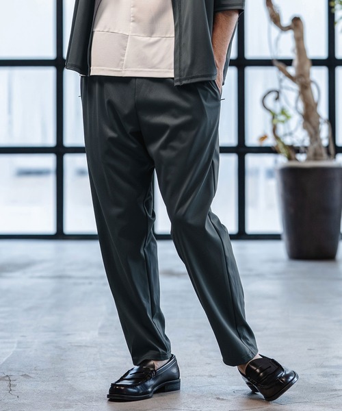 CAMBIO(カンビオ)の「mp14530-Stretch Smooth Pants テーパードパンツ(S65826cmb)(その他パンツ・メンズ・ブラック/ベージュ/チャコール・S/M/L)」の10枚目の写真
