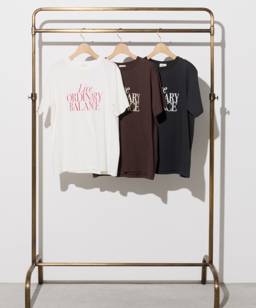Unitage(ユニテージ)の「【汗染み防止加工】メッセージロゴプリントTEE(Tシャツ/カットソー・レディース・チャコールグレー/ブラウン/アイボリー・FREE)」の7枚目の写真