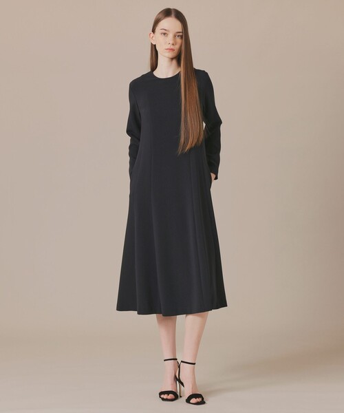 MACKINTOSH LONDON（マッキントッシュ ロンドン）の「トリアセテートエアリークロスワンピース（ワンピース・レディース・ネイビー・38/40）」の2枚目の写真