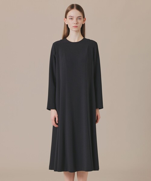 MACKINTOSH LONDON（マッキントッシュ ロンドン）の「トリアセテートエアリークロスワンピース（ワンピース・レディース・ネイビー・38/40）」の3枚目の写真