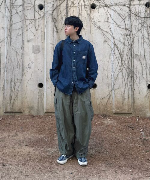 LMCの「OVERSIZED DENIM SHIRT Vintage Blue(シャツ/ブラウス・レディース・その他・S/M/L)」の16枚目の写真