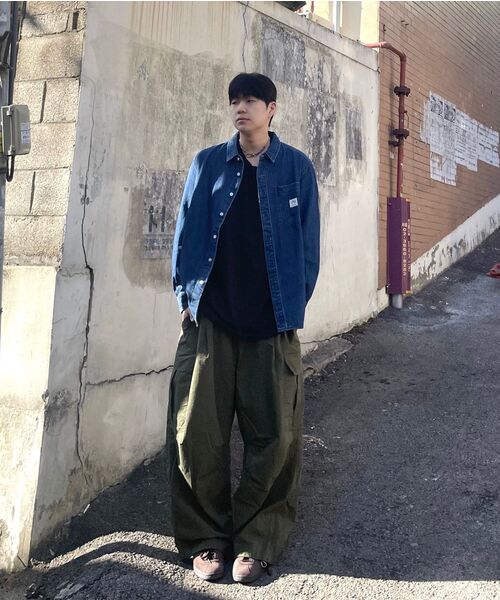 LMCの「OVERSIZED DENIM SHIRT Vintage Blue(シャツ/ブラウス・レディース・その他・S/M/L)」の3枚目の写真
