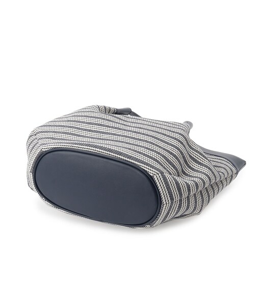 Reflect（リフレクト）の「【しっかり容量◎】キャンバス地ボーダートートバッグ（トートバッグ・レディース・ベージュ系その他6/ネイビー系2・00）」の19枚目の写真