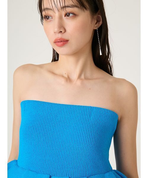 FRAY I.D（フレイアイディー）の「ランダムペプラムニットベアトップス（チューブトップ・レディース・ブルー/ブラック/マルチ/ベージュ・F）」の9枚目の写真