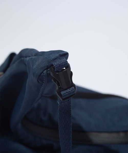 F/CE. （エフシーイー）の「F/CE. TEXTURED TWILL HORN MINI SHOULDER BAG / エフシーイー テクスチャードツイル ホーン ミニショルダーバッグ（ショルダーバッグ・メンズ・ネイビー/ブラック・FREE）」の13枚目の写真