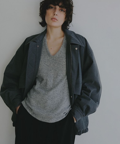 ETRE TOKYO(エトレトウキョウ)の「パディングワークブルゾン(ブルゾン・レディース・ベージュ/グレー・S/M)」の10枚目の写真