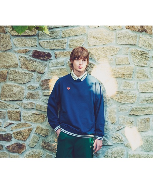 hummel（ヒュンメル）の「hummel/ヒュンメル HMP ｽｳｪｯﾄｸﾙｰﾈｯｸ（スウェット・レディース・ブラック/ネイビー・S/M/L/XL）」の11枚目の写真